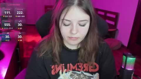 LOVE NERDS ONLY online show from March 22, 12:16 am