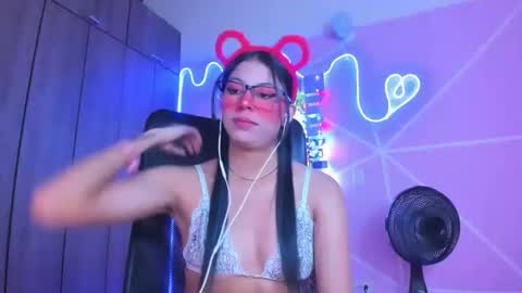 XALLYSONX online show from February 1, 11:21 am
