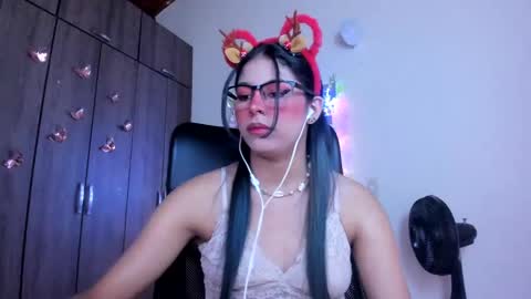 XALLYSONX online show from December 22, 11:33 am