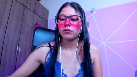 XALLYSONX online show from November 23, 3:25 pm