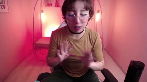 Xayah online show from February 11, 1:30 pm