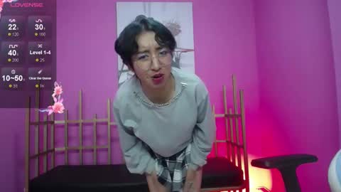 Xayah online show from December 2, 1:12 pm