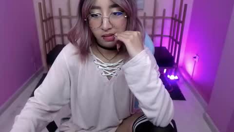Xayah online show from February 20, 2:13 pm