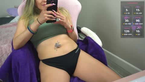 Snapshot of xclusivesecrets chatting on September 24, 7:57 pm spoil me here online show from September 24, 7:57 pm