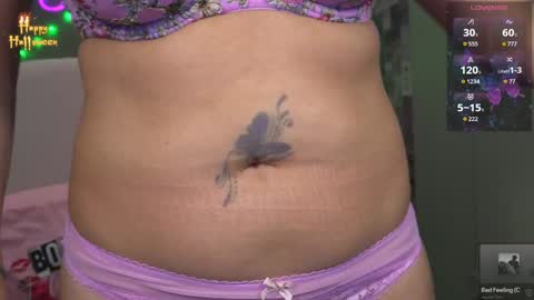 Snapshot of xclusivesecrets chatting on October 21, 6:34 pm spoil me here online show from October 21, 6:34 pm