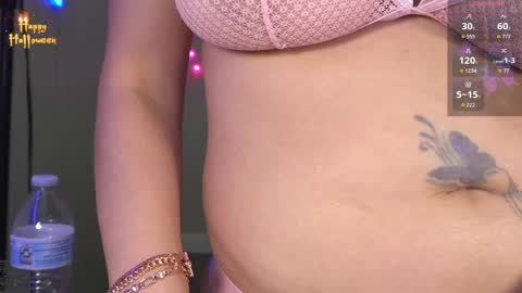 Snapshot of xclusivesecrets chatting on October 26, 9:27 am spoil me here online show from October 26, 9:27 am