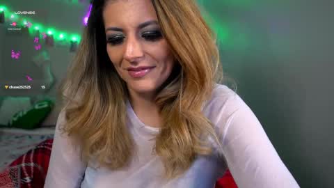spoil me here  online show from December 14, 10:02 am