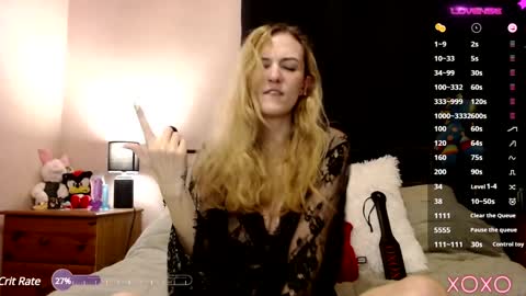 EllieeRose online show from December 7, 3:19 pm