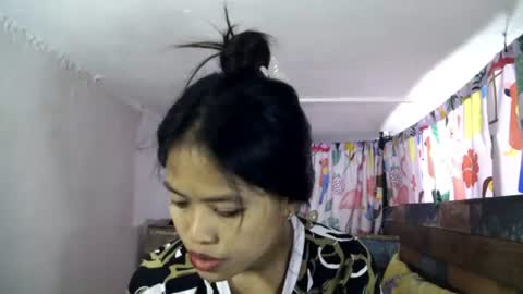 xgurlxlaloox online show from June 10, 2:55 am