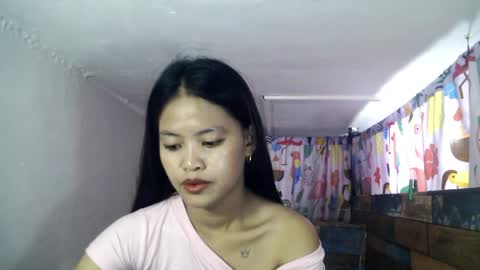 xgurlxlaloox online show from April 5, 1:48 am