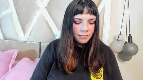 Snapshot of xhinata_hyugaxx chatting on October 16, 12:13 am hinata online show from October 16, 12:13 am