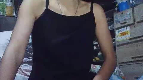 xhotskinny69x online show from January 3, 7:18 pm