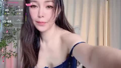 Snapshot of xi_ethel chatting on October 17, 12:36 am XI online show from October 17, 12:36 am