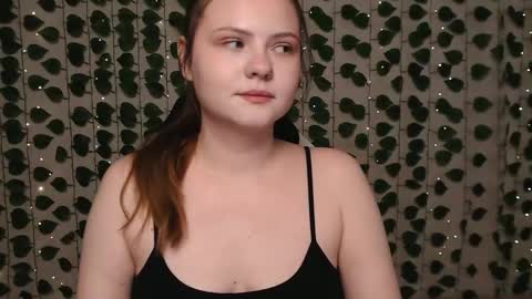 Lina online show from February 3, 4:14 am