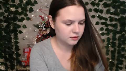 Lina online show from December 16, 4:23 am
