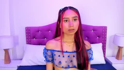 Snapshot of ximena_vasquez8 chatting on September 29, 3:22 am Xime online show from September 29, 3:22 am