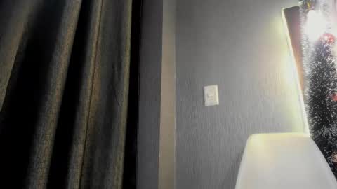   ximena  online show from December 15, 2:00 pm