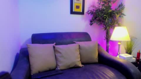 ximenasalazar online show from January 18, 10:49 am