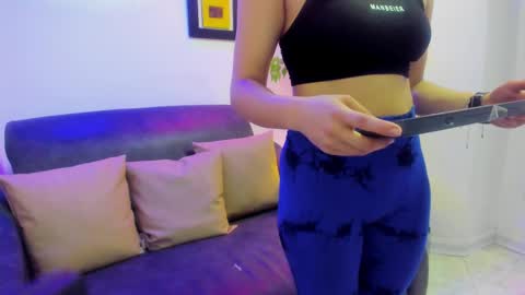 ximenasalazar online show from February 12, 11:07 am