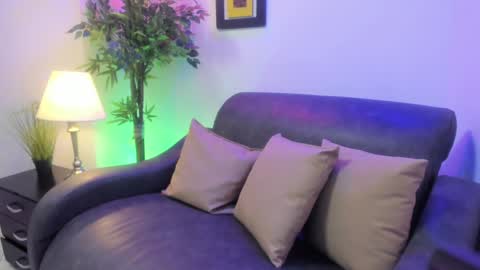 ximenasalazar online show from December 7, 10:45 am