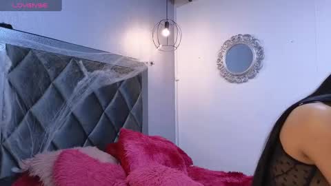 ximena online show from October 15, 12:19 pm