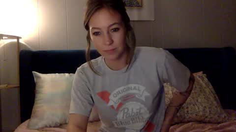 xLacyy online show from February 9, 3:53 am