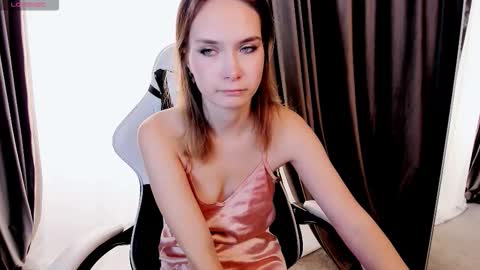 Linda online show from October 19, 6:04 am