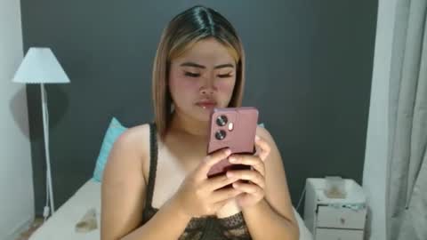 Snapshot of xmisterious_couplex chatting on January 3, 4:11 am jane online show from January 3, 4:11 am
