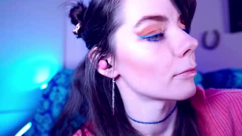 Bella Bondai online show from February 20, 8:38 am