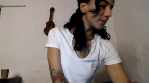 xoxo_natix online show from July 15, 4:06 am