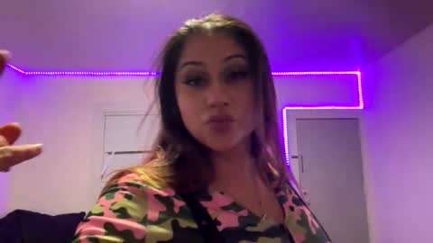 xoxoalizehibaby online show from November 1, 10:08 am