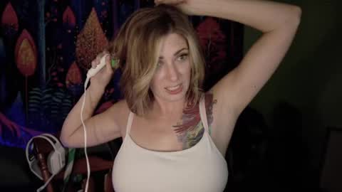 Snapshot of xpbunni chatting on September 29, 12:05 am xpbunni online show from September 29, 12:05 am