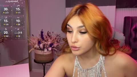 Snapshot of xtrahotx chatting on February 9, 1:12 am Milana online show from February 9, 1:12 am