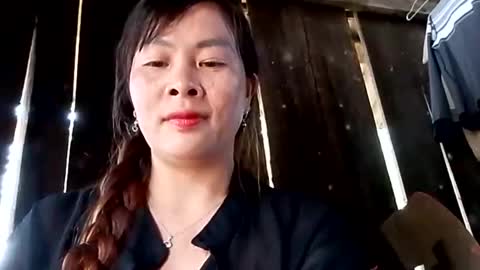 xuxulove00 online show from May 23, 3:27 am