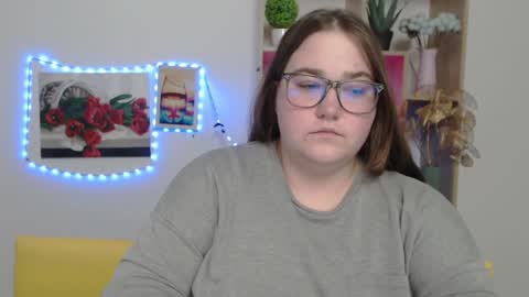 xx daniella xx online show from January 16, 5:21 am