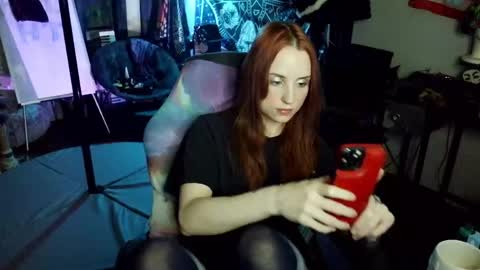 Lilith online show from April 2, 2:09 am