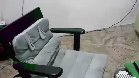 Snapshot of xxsexypinayxx chatting on September 16, 8:50 pm xxsexypinayxx online show from September 16, 8:50 pm