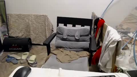 Snapshot of xxsexypinayxx chatting on October 11, 9:50 pm xxsexypinayxx online show from October 11, 9:50 pm