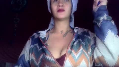   LILI  online show from January 17, 7:38 am