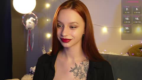 Molly online show from December 15, 2:48 pm