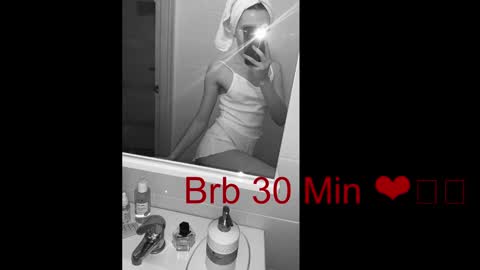 Snapshot of xxxariell_sky_1 chatting on January 24, 9:37 pm See you on October going to miss you guys incredibly. Subscribe to my Onlyfans Channel to follow the news online show from January 24, 9:37 pm