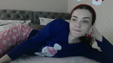 Snapshot of xxxariell_sky_1 chatting on December 27, 11:28 am See you on October going to miss you guys incredibly. Subscribe to my Onlyfans Channel to follow the news online show from December 27, 11:28 am