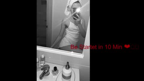 Snapshot of xxxariell_sky_1 chatting on February 1, 12:16 pm See you on October going to miss you guys incredibly. Subscribe to my Onlyfans Channel to follow the news online show from February 1, 12:16 pm