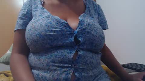 Ayanda online show from February 9, 8:34 pm