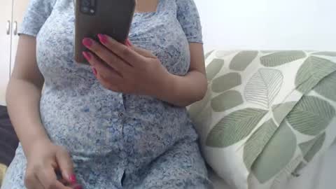 Ayanda online show from February 1, 10:26 am