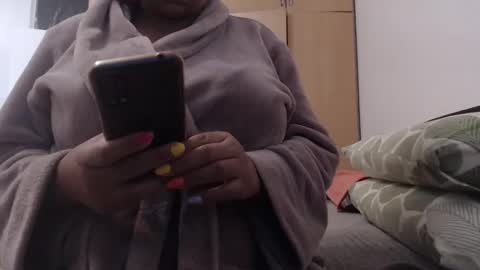 Ayanda online show from February 18, 10:05 am