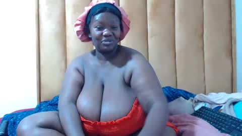 xxxgiantboobs online show from October 19, 6:32 pm