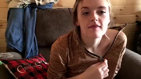 xxxsam_rosexxx online show from December 12, 4:32 pm