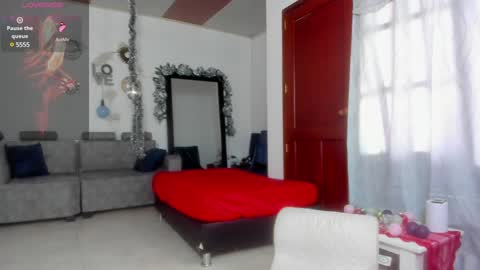 xxxtatianabustyxxx online show from January 15, 7:23 pm