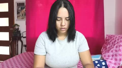 xxxtatianabustyxxx online show from May 2, 1:47 pm